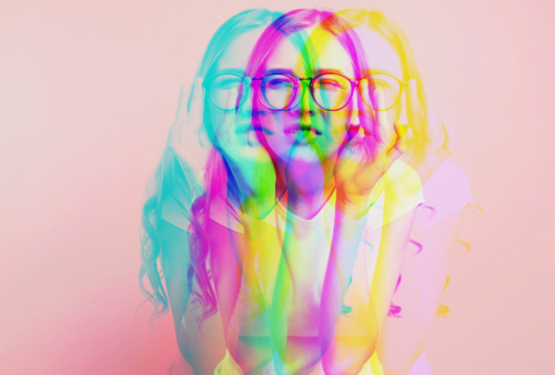 Krátkozrakost (myopie): Průvodce příznaky, korekcí a prevencí oční vady.